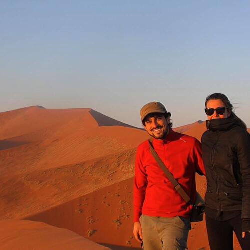 Fred e Letícia no deserto da Namíbia